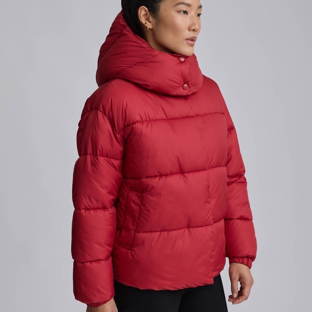 NVLT Cire Wonder Puffer Women's Size XL New MSRP $199 - Picture 3 of 6